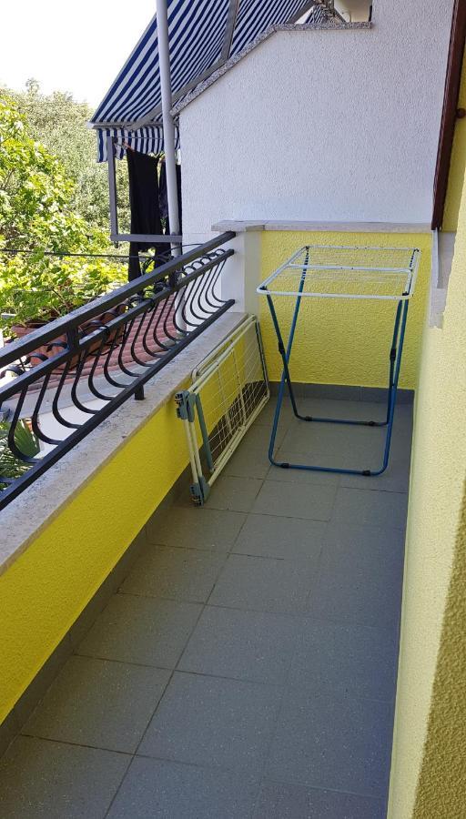 Paradise Beach Apartments روفينج المظهر الخارجي الصورة