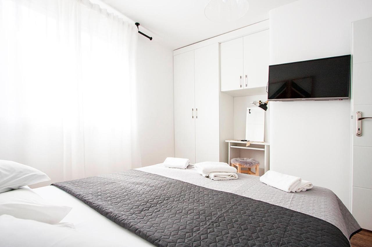 Paradise Beach Apartments روفينج المظهر الخارجي الصورة