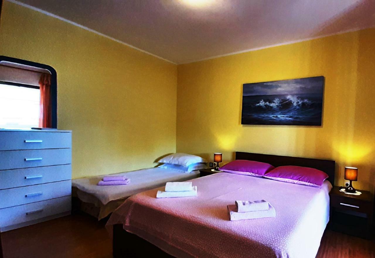 Paradise Beach Apartments روفينج المظهر الخارجي الصورة