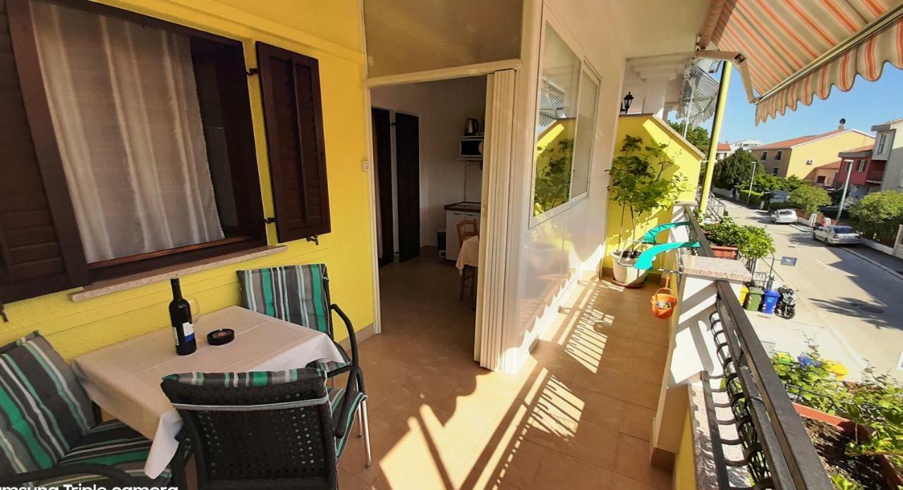 Paradise Beach Apartments روفينج المظهر الخارجي الصورة